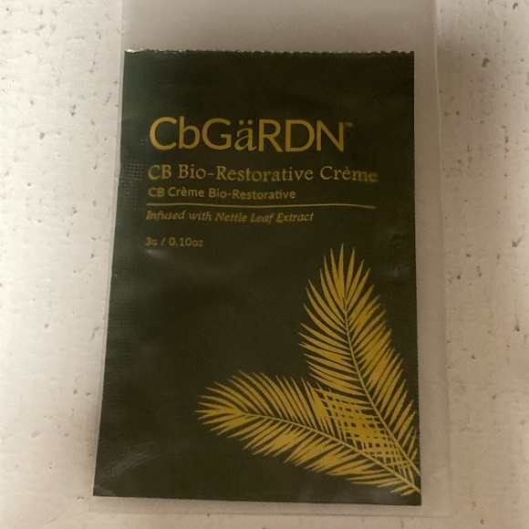 CB Bio Restorative Cream - SAMPLE - Picture 7 of 9